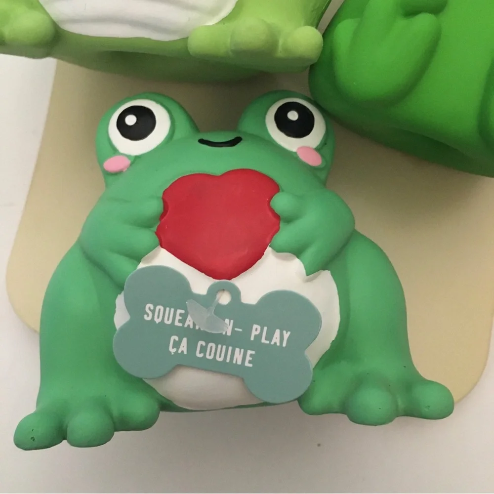 Fringe Dog Toys “Feeling Frog-tastic” Latex Frogs Squeakers NEW